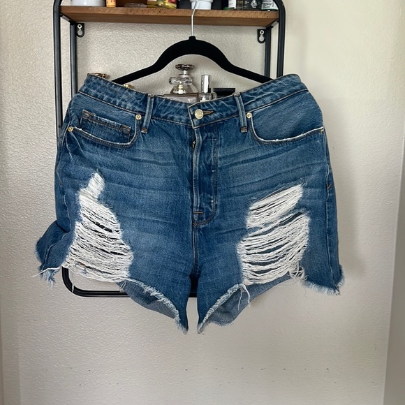 Good American Pants - Good American shorts size 8/29